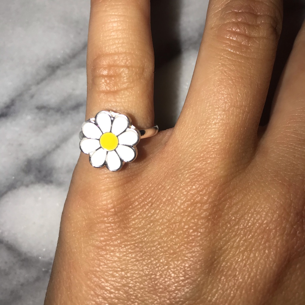 Daisy Adjustable Ring